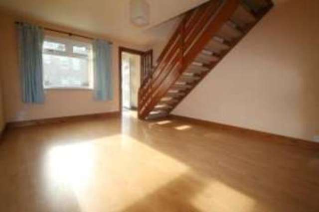  Image of 2 Bedroom Terraced for sale at Newton Mearns Glasgow Mearns, G77 6SW