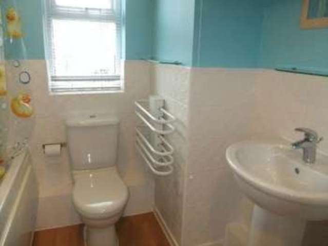  Image of 2 Bedroom Flat to rent at Goldstraw Lane Fernwood Balderton, NG24 3FF