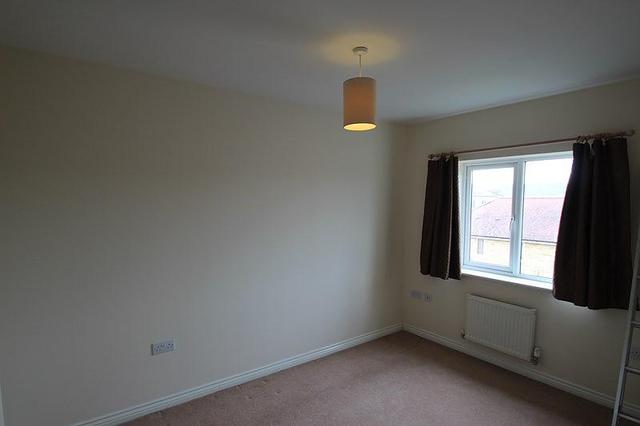  Image of 4 Bedroom Detached to rent at Cambridge, CB4 2WP