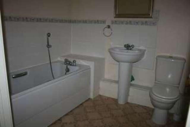  Image of Flat for sale at Grange Drive Streetly Sutton Coldfield, B74 3DT