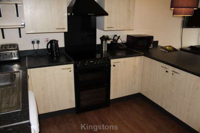  Image of 1 Bedroom Apartment to rent at Gwennyth Street Cathays Cardiff, CF24 4PH