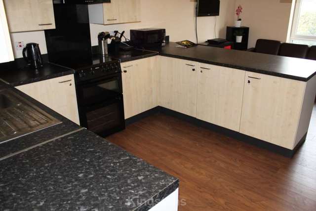  Image of 1 Bedroom Apartment to rent at Gwennyth Street Cathays Cardiff, CF24 4PH