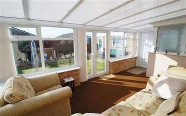  Image of 3 Bedroom Bungalow for sale at Skegness, PE25 1NH