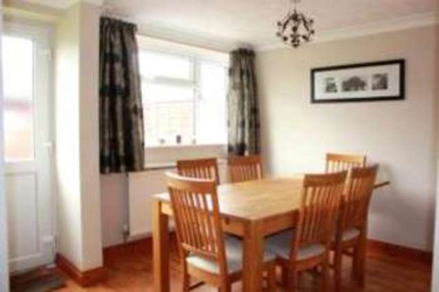  Image of 4 Bedroom Bungalow for sale at Ipswich Suffolk Chantry, IP2 9DT