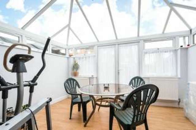  Image of 3 Bedroom Terraced for sale at Watford, WD19 6HL
