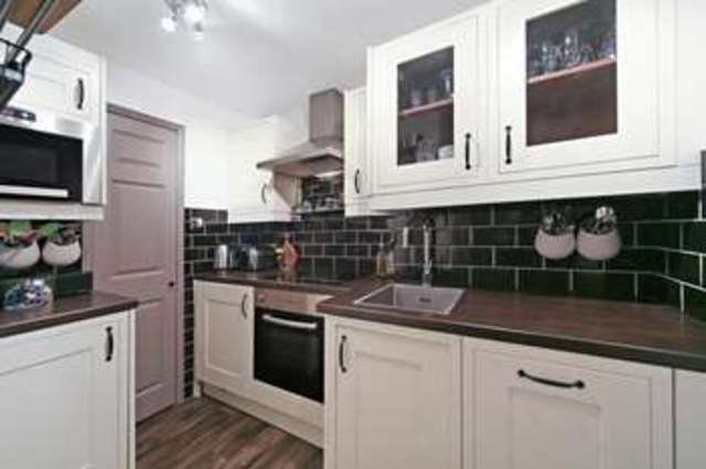  Image of Studio for sale at Kensington Gardens Square  London, W2 4DG