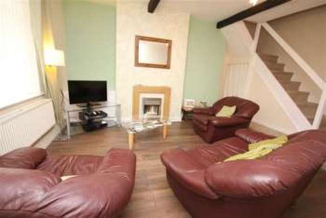 Image of 2 Bedroom Property for sale at Kiln Lane Milnrow Milnrow, OL16 3JF