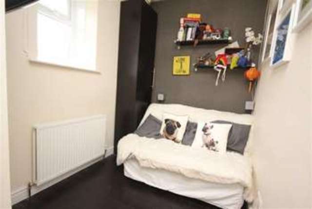  Image of 2 Bedroom Property for sale at Kiln Lane Milnrow Milnrow, OL16 3JF