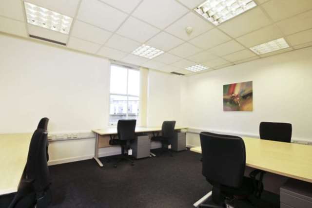  Image of Detached to rent at Kings Cross WC1X London, WC1X 9DE