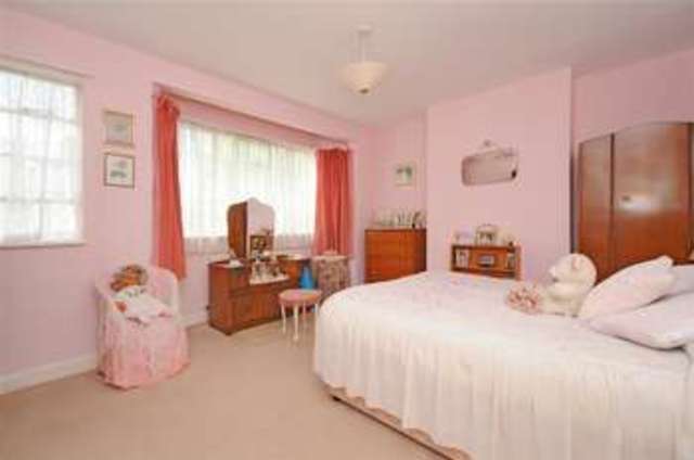  Image of 2 Bedroom Terraced for sale at Haydons Road, SW19 8HF