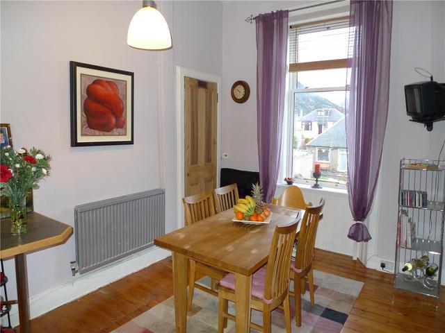  Image of 3 Bedroom Flat to rent at Prestonfield Edinburgh Edinburgh, EH16 5DE