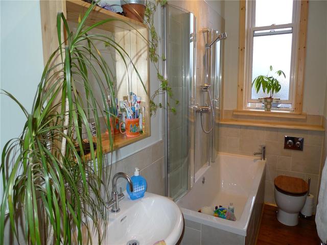  Image of 3 Bedroom Flat to rent at Prestonfield Edinburgh Edinburgh, EH16 5DE