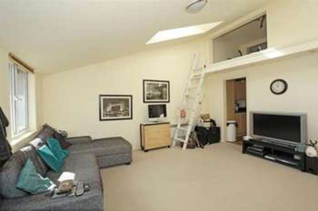  Image of 2 Bedroom Flat for sale at Lewes Road  Forest Row, RH18 5GA