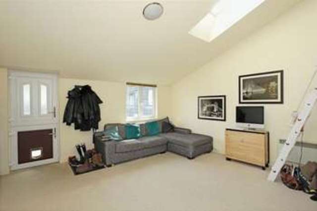  Image of 2 Bedroom Flat for sale at Lewes Road  Forest Row, RH18 5GA
