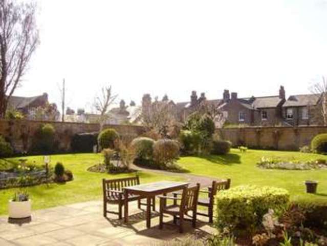 Image of 1 Bedroom Retirement Property for sale at Godfreys Mews  Chelmsford, CM2 0XE