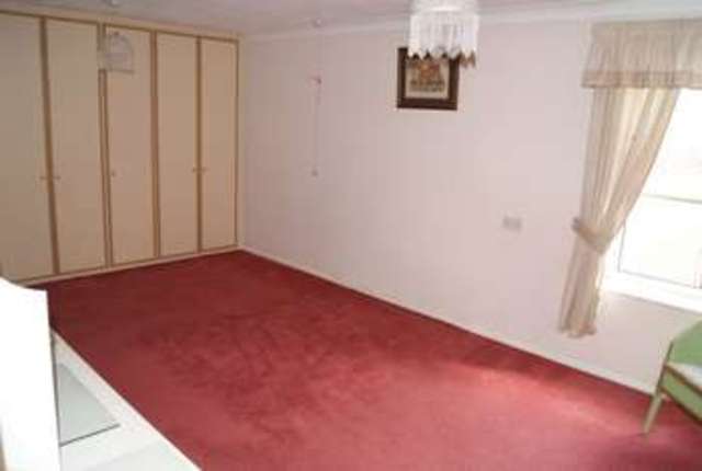  Image of 1 Bedroom Retirement Property for sale at Godfreys Mews  Chelmsford, CM2 0XE