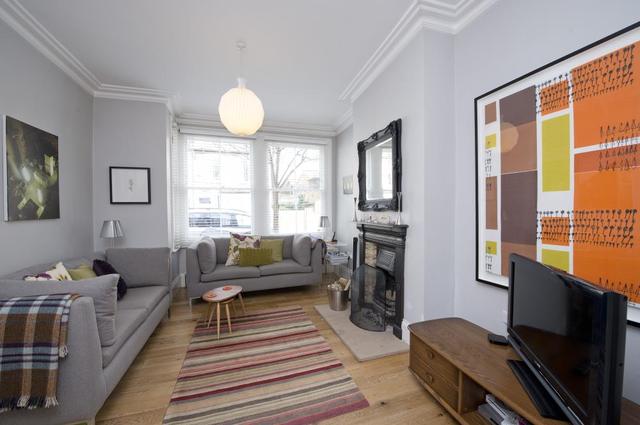  Image of 4 Bedroom Detached to rent at Margate Road  London, SW2 5DT