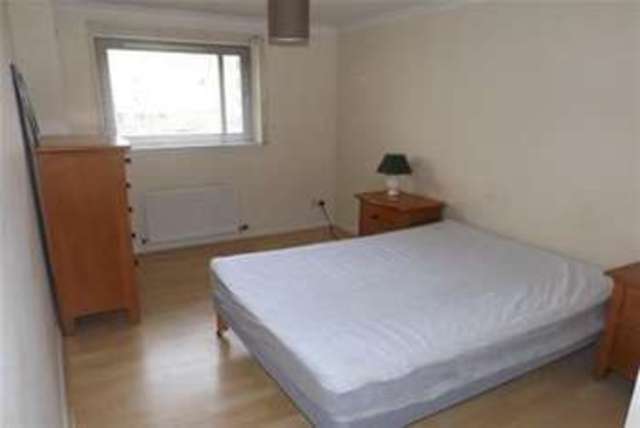  Image of 2 Bedroom Flat to rent at Dundee, DD1 3BN