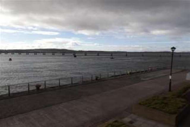  Image of 2 Bedroom Flat to rent at Dundee, DD1 3BN