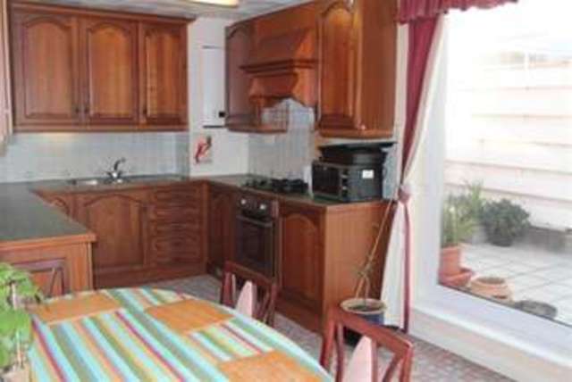  Image of 2 Bedroom Flat to rent at Lee-on-the-Solent, PO13 9ED