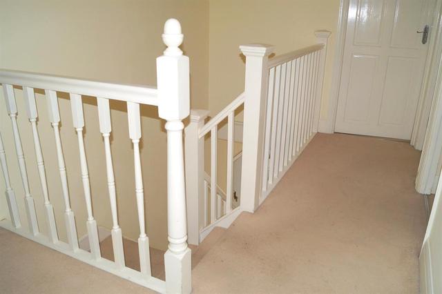  Image of 5 Bedroom Semi-Detached for sale at Hounslow  Hounslow, TW4 5BG