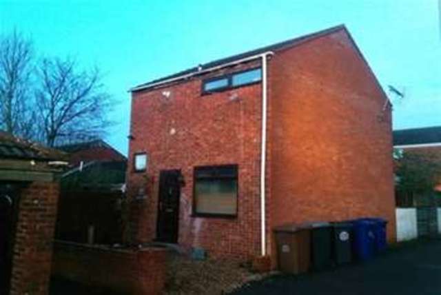  Image of 2 Bedroom Detached to rent at Newmarket, CB8 7AX