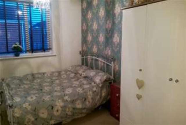  Image of 2 Bedroom Detached to rent at Newmarket, CB8 7AX