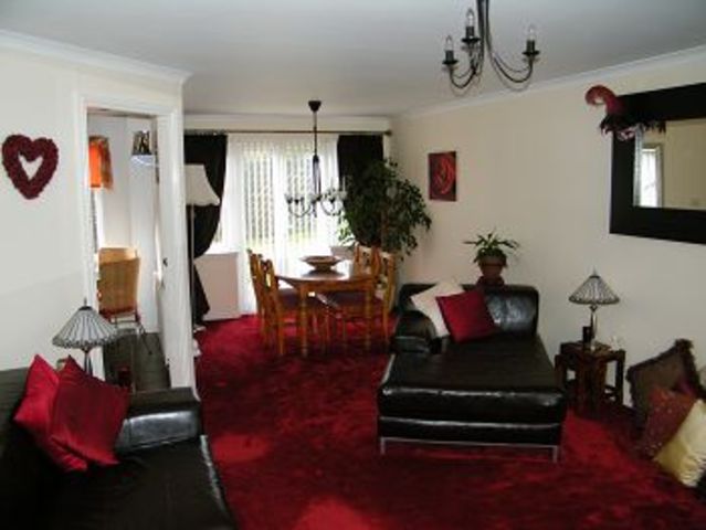  Image of 4 Bedroom Semi-Detached to rent at Clydebank West Dunbartonshire West Dunbartonshire, G81 3QW