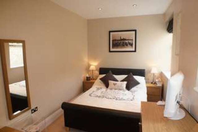  Image of 1 Bedroom Flat for sale at Pittville Cheltenham, GL52 2QU