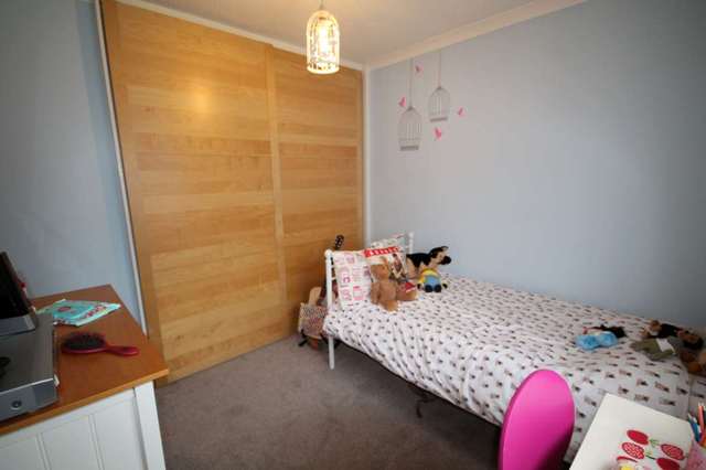 Image of 3 Bedroom Semi-Detached for sale at Plover Rise  Ivybridge, PL21 9DA