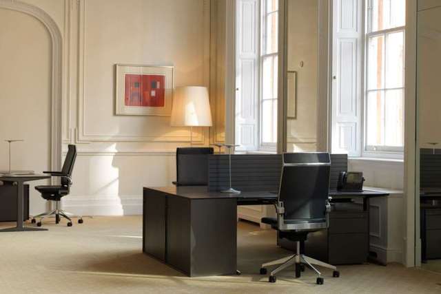  Image of Detached to rent at Pont Street  London, SW1X 0BD