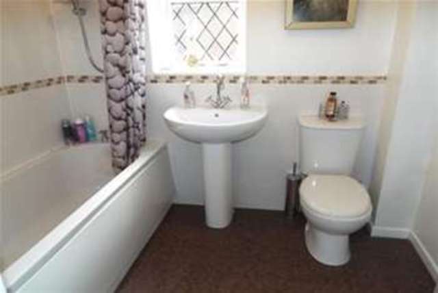  Image of 4 Bedroom Detached to rent at Norwich, NR6 7LJ