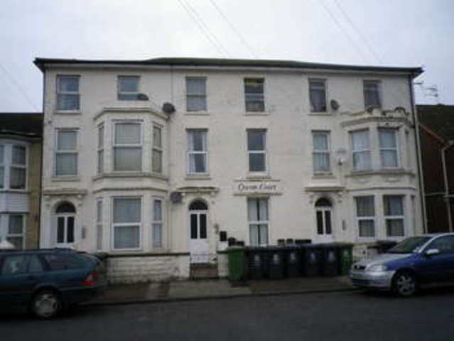  Image of 1 Bedroom Flat to rent at Great Yarmouth  Norfolk, NR30 3JR