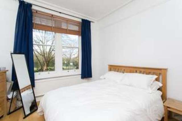  Image of 2 Bedroom Flat to rent at Randolph Avenue  London, W9 1NS