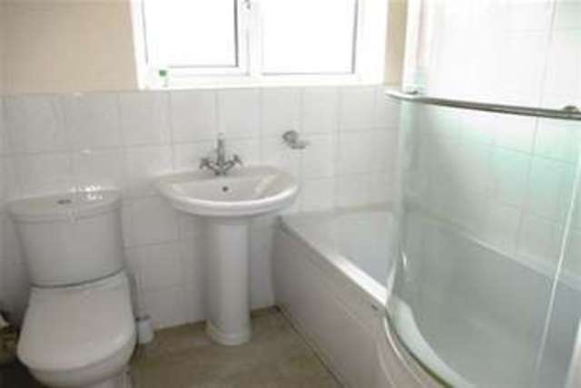  Image of 3 Bedroom Detached to rent at Rowley Regis, B65 0PT
