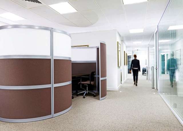  Image of Detached to rent at Bank EC3V London, EC3V 3DG