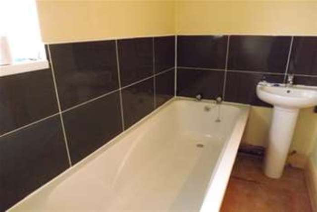  Image of 5 Bedroom Detached to rent at Birmingham, B28 0UW