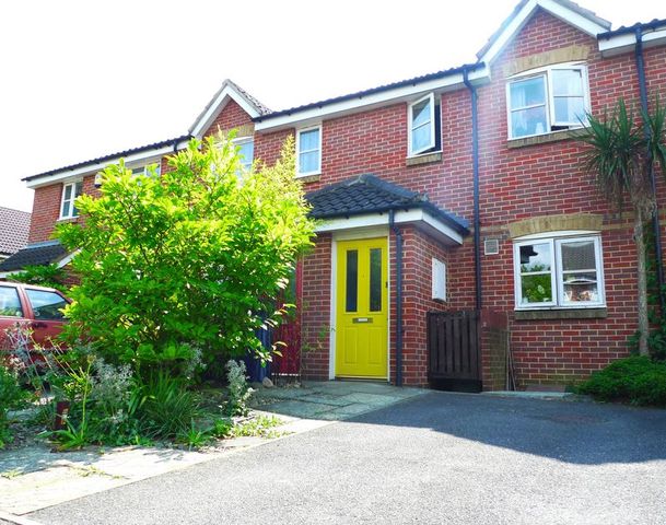  Image of 2 Bedroom Detached for sale at Shaw Road Array East Dulwich, SE22 8DP
