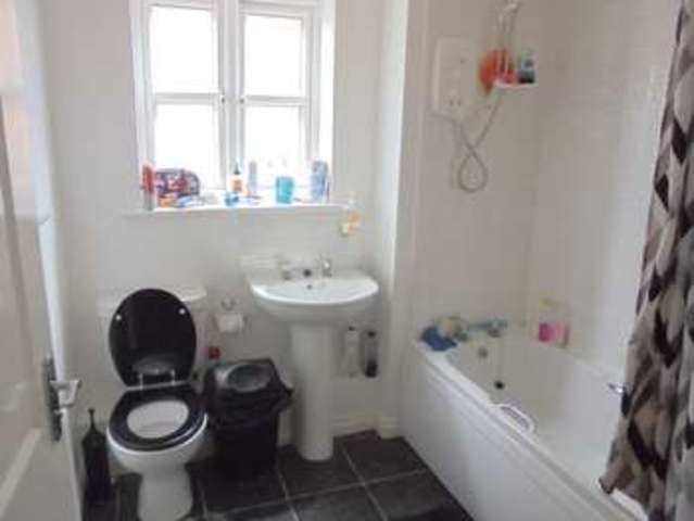  Image of 2 Bedroom Flat to rent at Sidings Place Fencehouses Houghton Le Spring, DH4 6BF