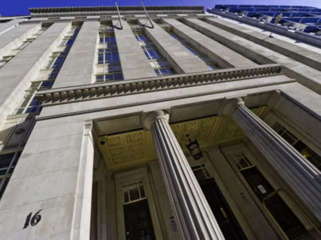  Image of Detached to rent at St Pauls EC1A London, EC1A 4EN