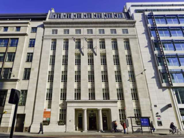  Image of Detached to rent at St Pauls EC1A London, EC1A 4EN