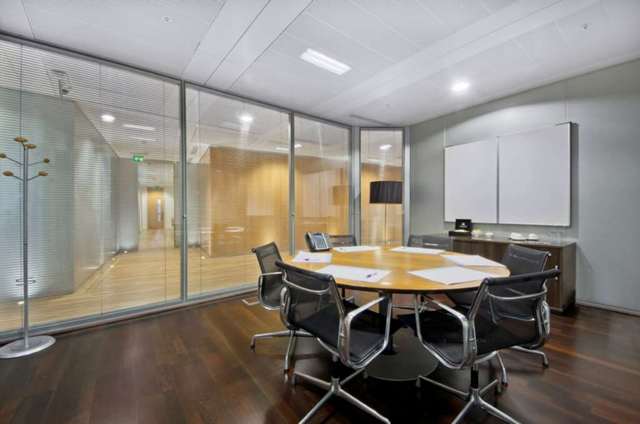  Image of Detached to rent at St Pauls EC4M London, EC4M 8BU