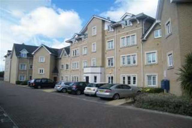  Image of 2 Bedroom Detached to rent at Basildon, SS15 4DT