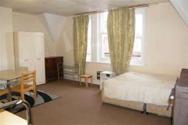  Image of Studio to rent at Bournemouth, BH2 5HT