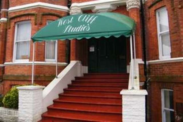  Image of Studio to rent at Bournemouth, BH2 5HT