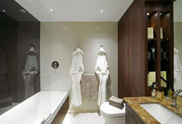  Image of 1 Bedroom Apartment for sale at Dickens Yard Ealing London, W5 2XA