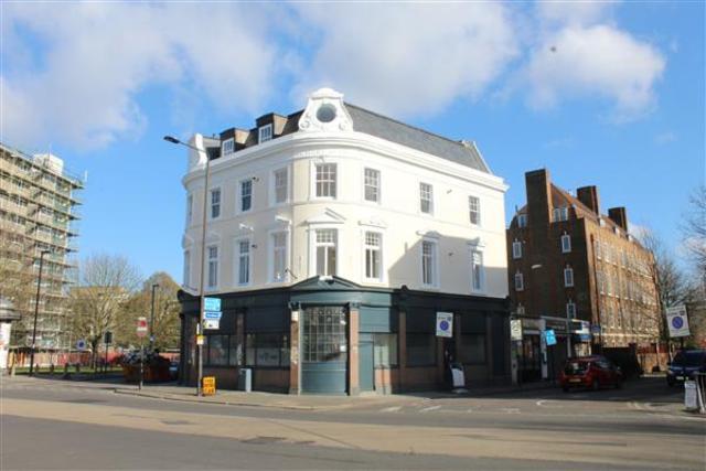  Image of 1 Bedroom Apartment to rent at Deptford, SE8 3HS