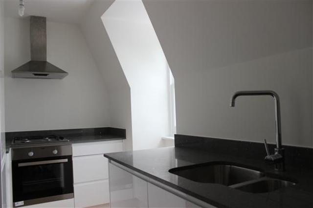  Image of 1 Bedroom Apartment to rent at Deptford, SE8 3HS