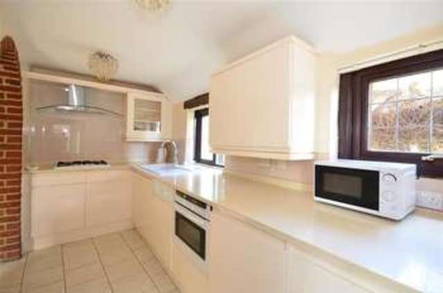  Image of 2 Bedroom Detached for sale at Eythorne Dover Dover, CT15 4BG