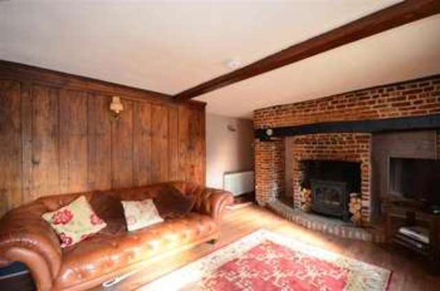  Image of 2 Bedroom Detached for sale at Eythorne Dover Dover, CT15 4BG